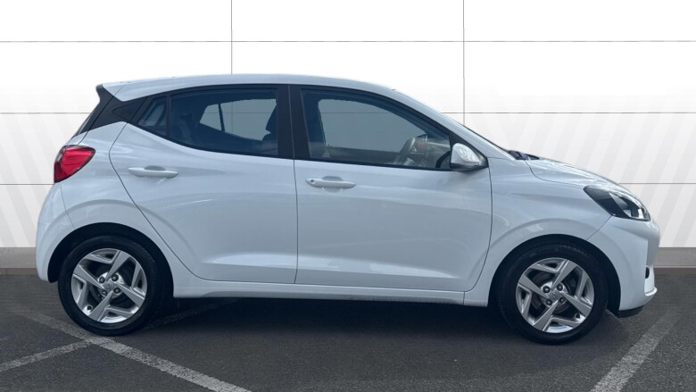 Hyundai i10 1.0 MPi SE Connect 5dr Petrol Hatchback